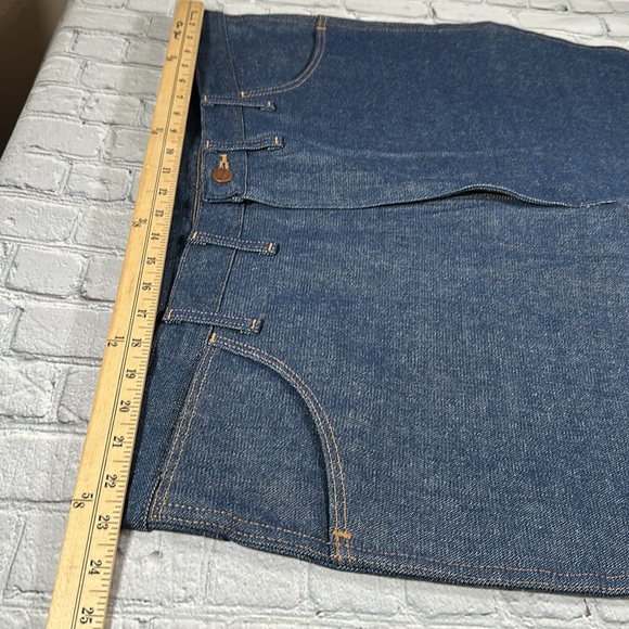 Wrangler Cowboy Cut Boot Jean Rigid - Regular Classic Fit straight 46x30 945NAV - Picture 10 of 16